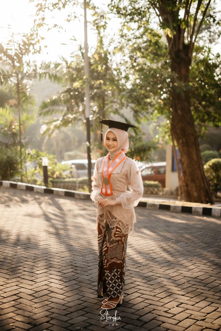 Graduation – Andini